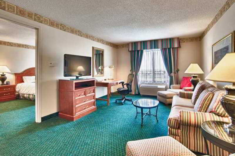 فندق هيلتون جاردن إن تورونتو ميسيسوجا الغرفة الصورة